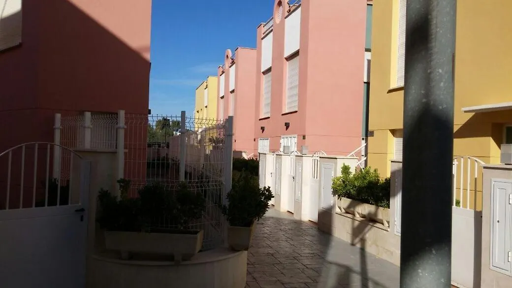 דירות ורה Laguna Beach Ground Floor Bungalow