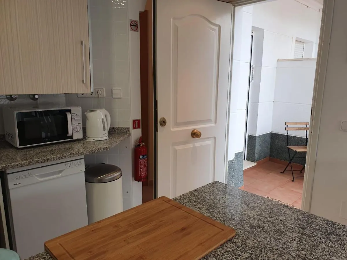 דירות ורה Laguna Beach Ground Floor Bungalow
