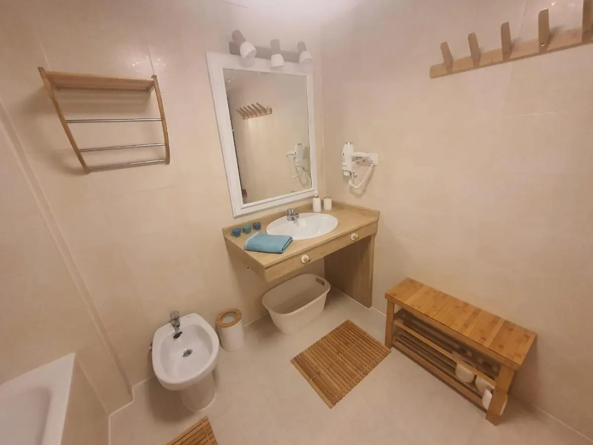 דירות ורה Laguna Beach Ground Floor Bungalow