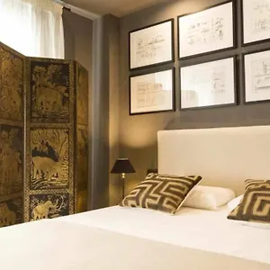 Adrián - Nogalera Apartamento Torremolinos