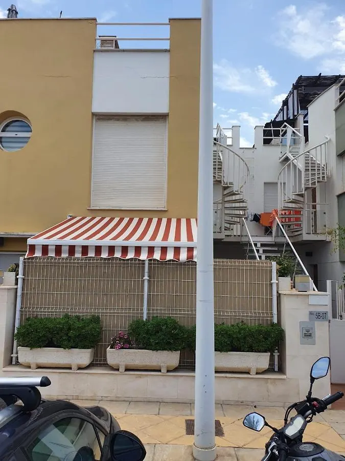 Laguna Beach Ground Floor Bungalow Apartman Vera
